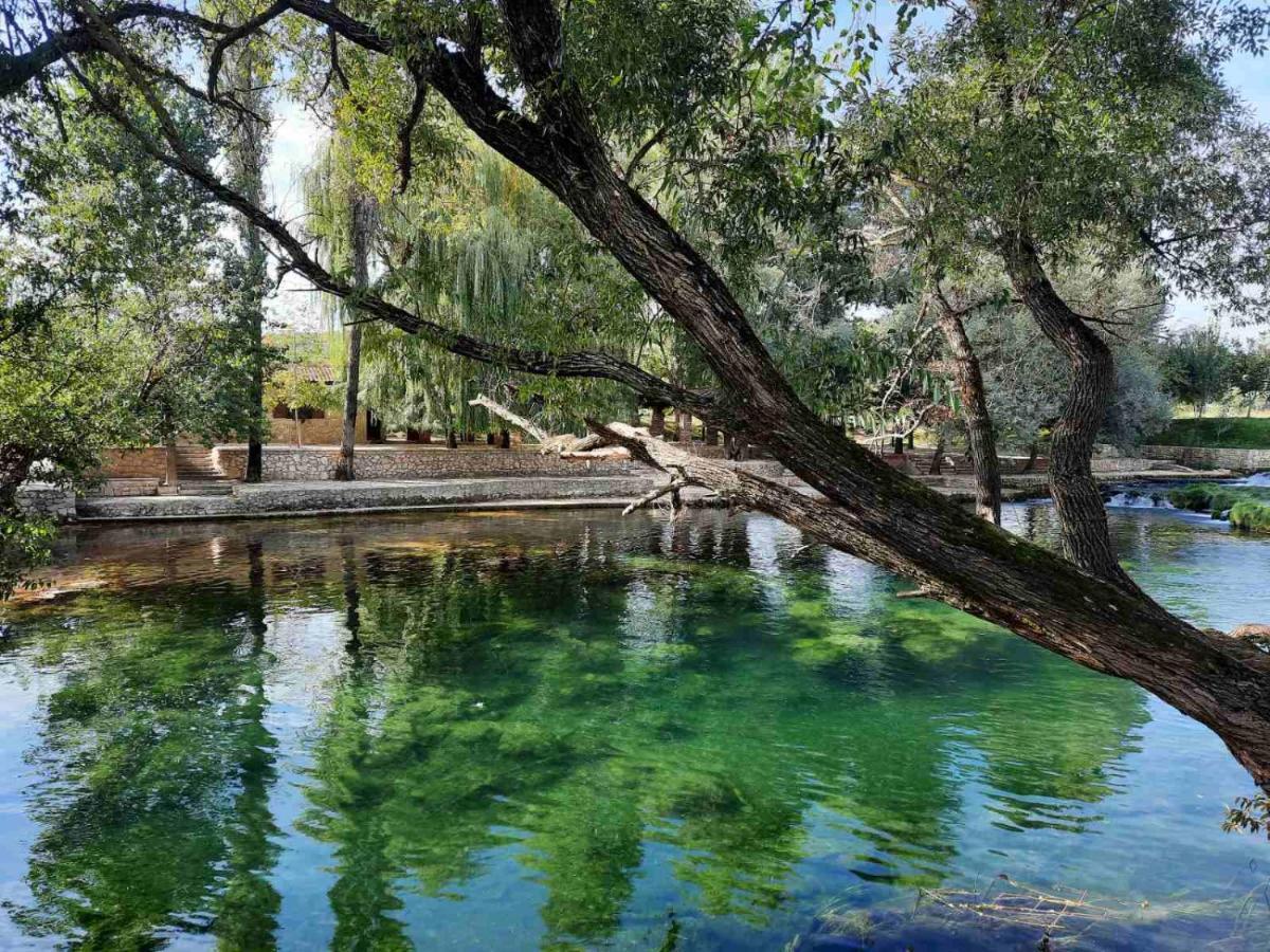 Guest House Green River Ljubuški Eksteriør bilde