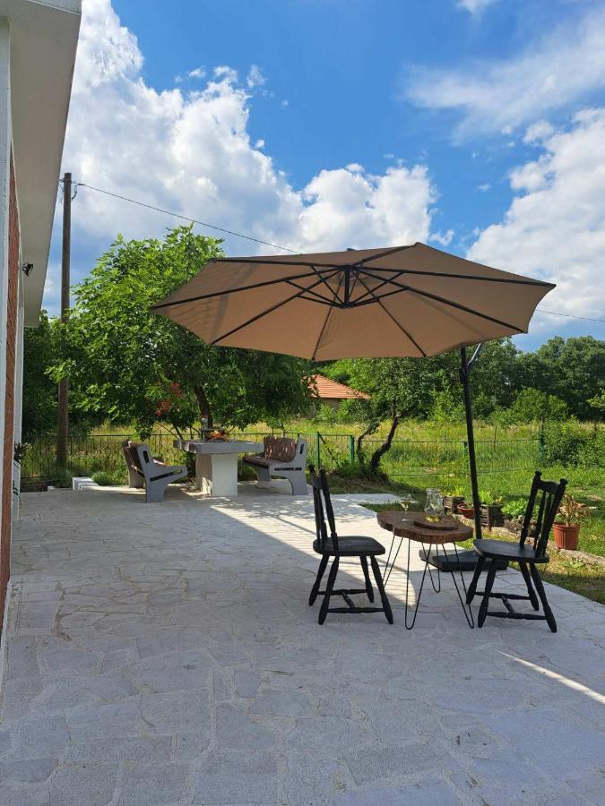 Guest House Green River Ljubuški Eksteriør bilde